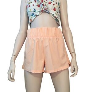 MARIKA Fitness Shorts Active wear Yoga Beach Athletic Versatile Pretty in Peach